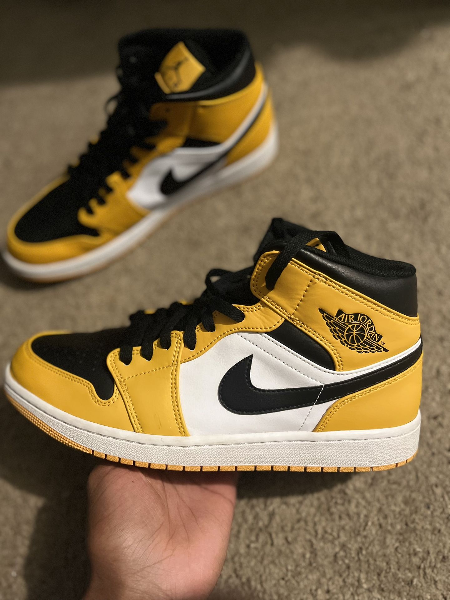 (Send Best Offer!!) Air Jordan 1