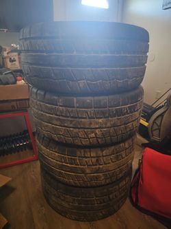245/45zr17 Set Of Tires
