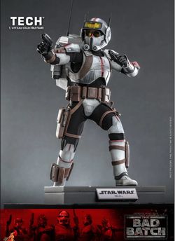 Hot Toys Star Wars The Bad Batch TMS098 Tech 1/6th Scale Collectible Figure