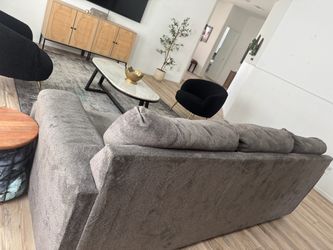 Pull out couch