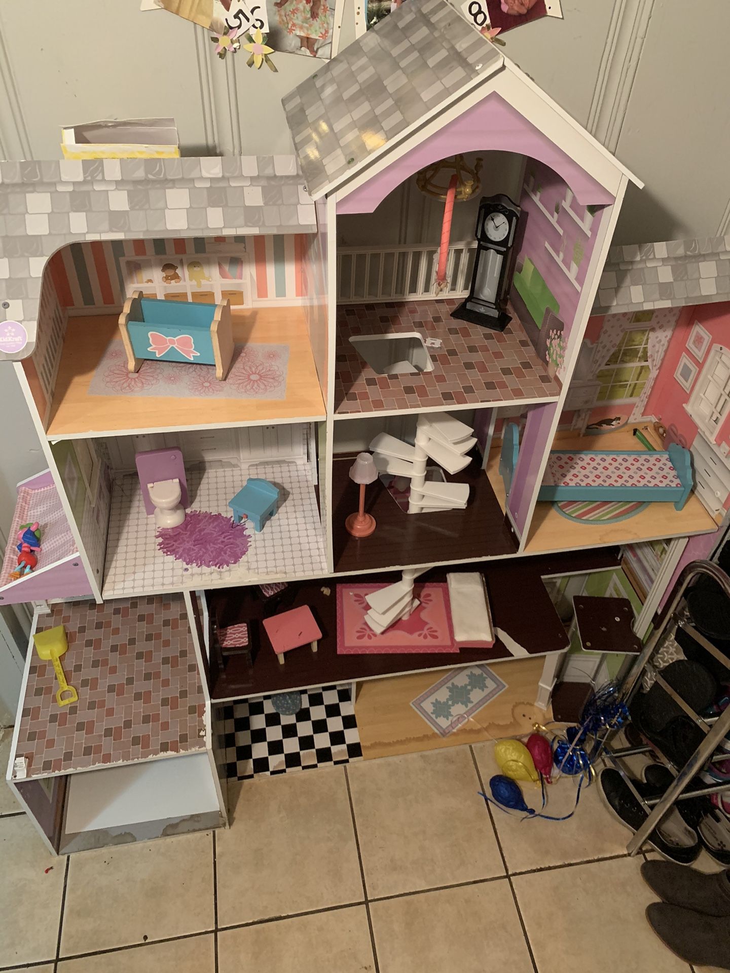 Doll house