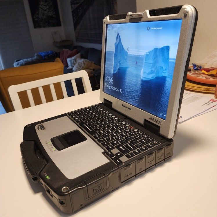 Toughbook laptop CF-31 MK5, 13.1" 
Intel Core i5 5th Gen 
Windows 10 Pro. Microsoft office installed. 
8GB RAM 
120GB SSD 
** NO TRADES ** cord is inc
