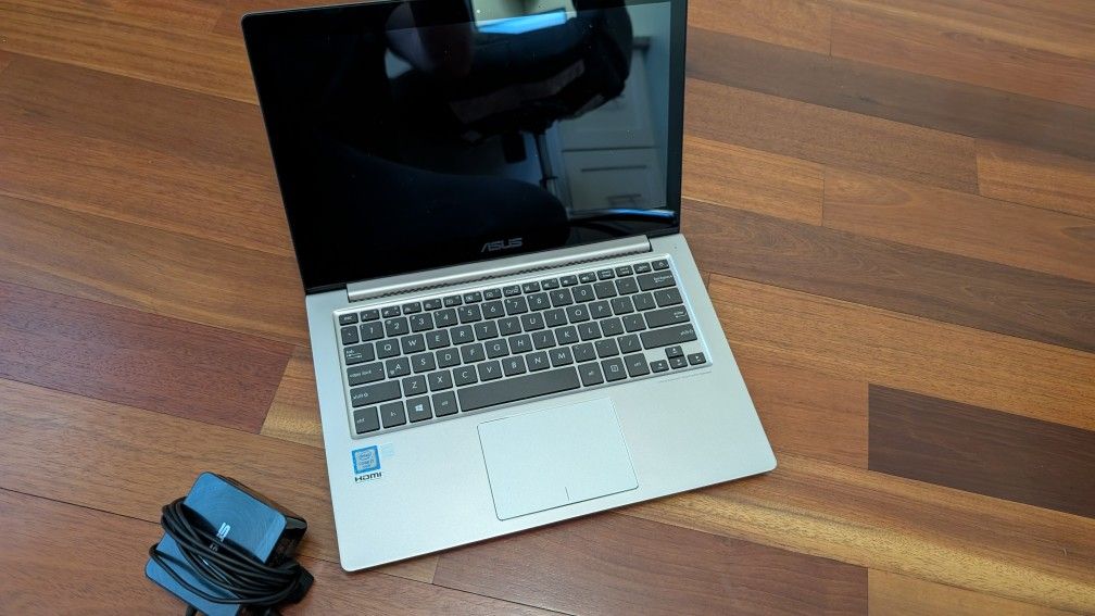 Asus ZenBook UX303U Laptop. Battery Bad