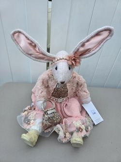 Bunny in the Cottontail Collection