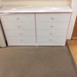 Dresser Pink New $239