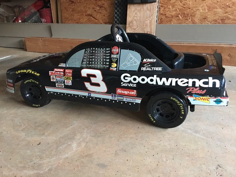 DALE EARNHARDT PEDAL CAR-RARE
