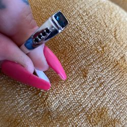 Men’s London blue Topaz Rhodium Over Sterling Silver Size 2.81ctw