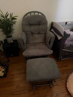 Rocking Chair with ottoman