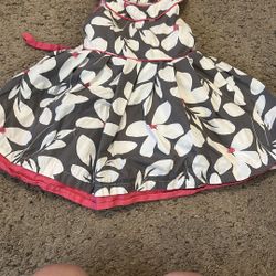 Maggie & Zoe Gray And White Floral Party Dress
