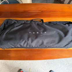 Never Used Tesla Second Row Pet Liner for Models S, Y and 3