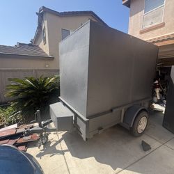 Enclosed Trailer 