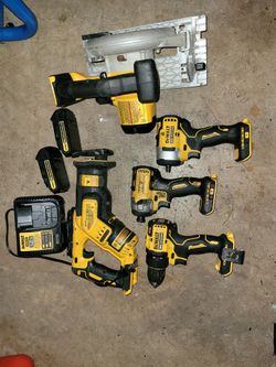 Dewalt Tool Set