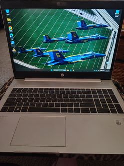 HP ProBook 450 G7. i5-10220U, 8GB RAM, 256GB SSD, Windows 11 Pro