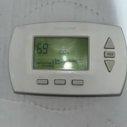 Honeywell Thermostat 