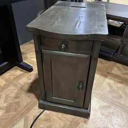 Night Stand/End Table 