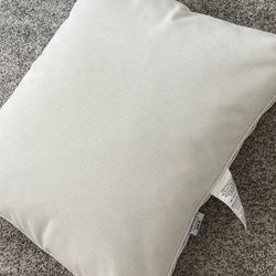 24x24 Hampton Bay Cushion