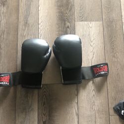 Ladies Boxing Gloves