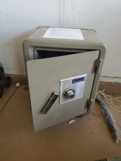 SENTRY COMBINATION SAFE