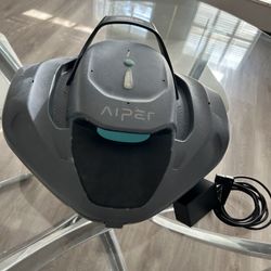 Aiper Seagull Pro pool cleaner with charger. Selling pool and moving. Must come get before nightfall 09/12/2025