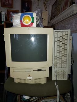 Apple Macintosh LC 575 for parts