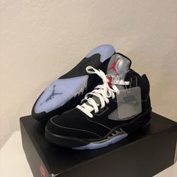 JORDAN 5 SIZE 10.5