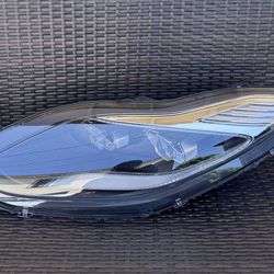 2017 2018 2019 2020 2021 2022 2023 ASTON MARTIN DB11 LEFT DRIVER SIDE LED CHROME TYPE HEADLIGHT JY53-13W030-CA OEM