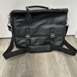 Kenneth Cole Reaction Business Leather Black Messenger Briefcase Satchel 