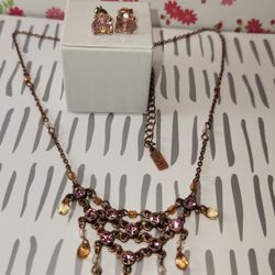 #1765, BEAUTIFUL SET 1928 SIGNED NECKLACE, AND STUD EARRINGS. PINK STONE
