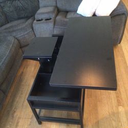 Lift Top Coffee Table 💥Never Used💥 NEW - Very Nice Durable Finish 