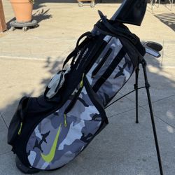 Nike Golf Bag