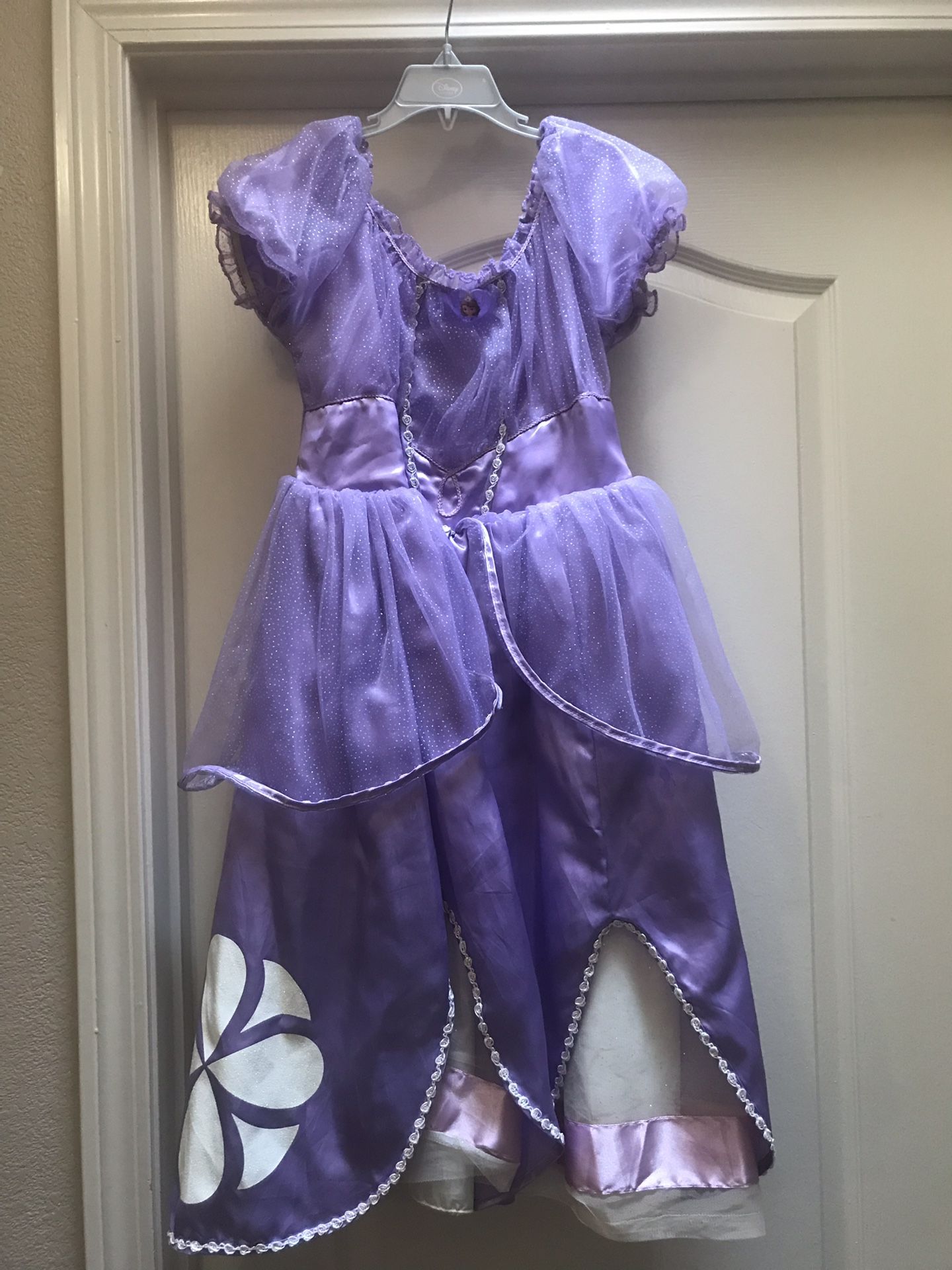Sofía the first from Disney store 7/8