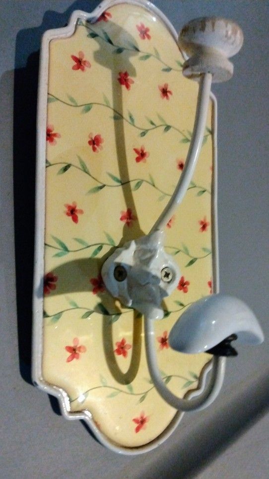 Bathroom Towel Hanger 