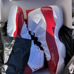 Jordan Nike Retro 11 Cherry  Sz 13 