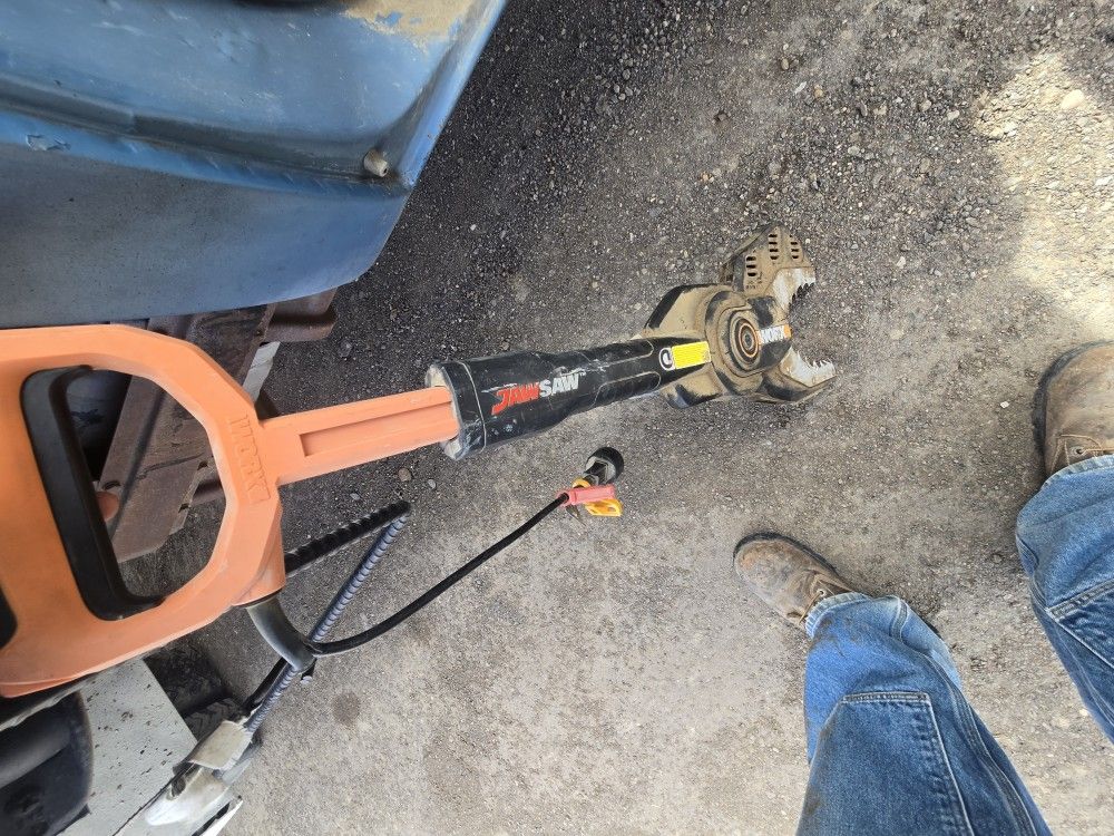 Jaw Saw