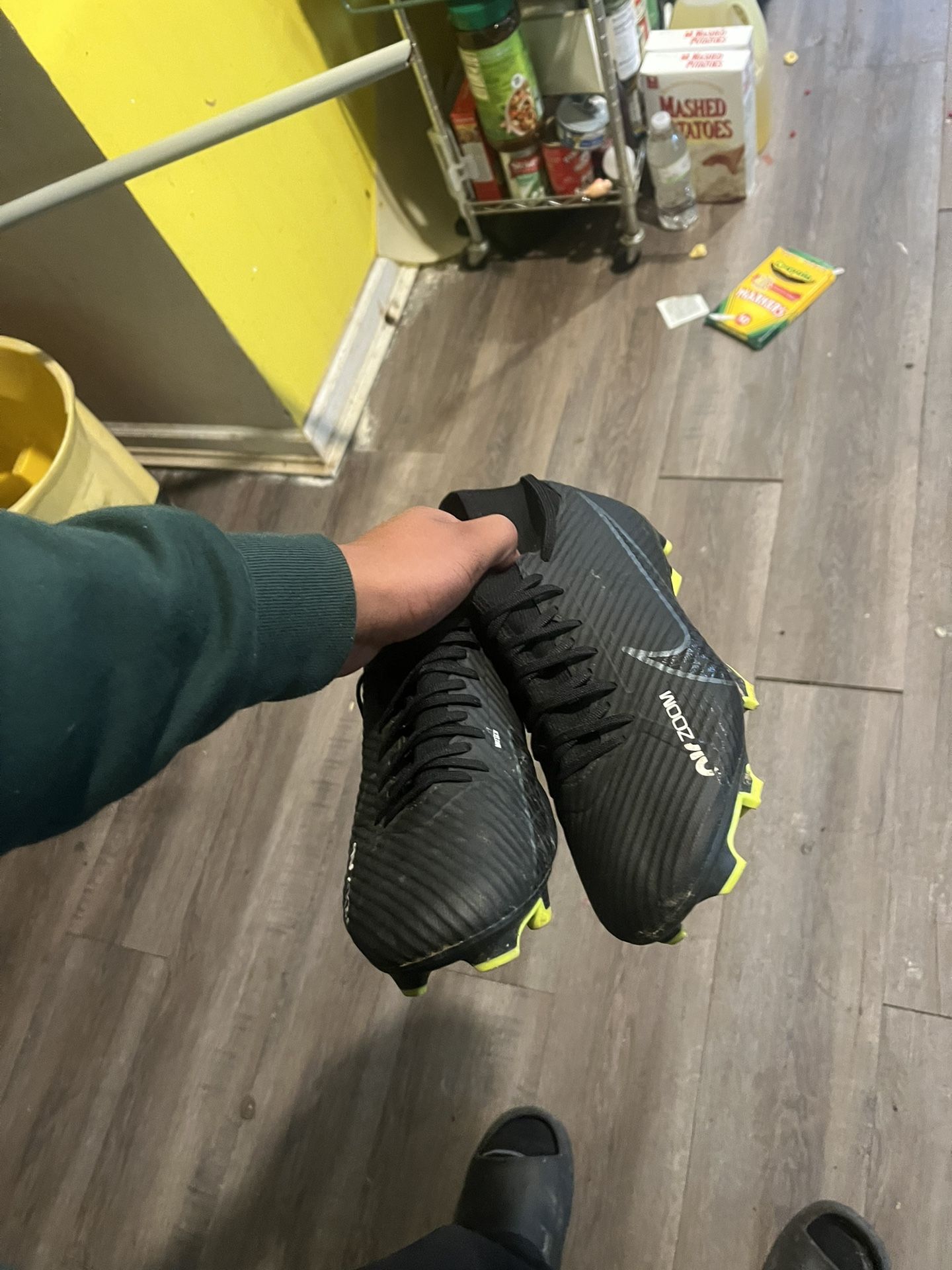 Nike Mercurial Size 9