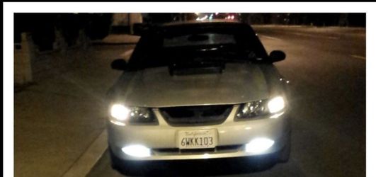 Looking for gray inconvertible 02 mustang GT