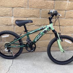 DIAMONDBACK COBRA 20 MOUNTAIN BIKE