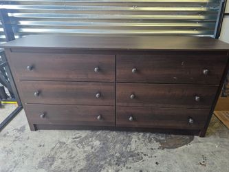 Dark Brown 6-Drawer Wood Dresser