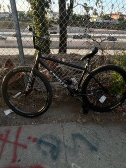 Street co