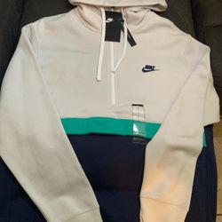 Nike Standard Fit Sweatshirts 