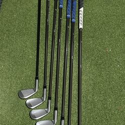 Callaway Apex CF16 Iron Set – 5-A Gap | Recoil Graphite Shafts | Midsize Grips