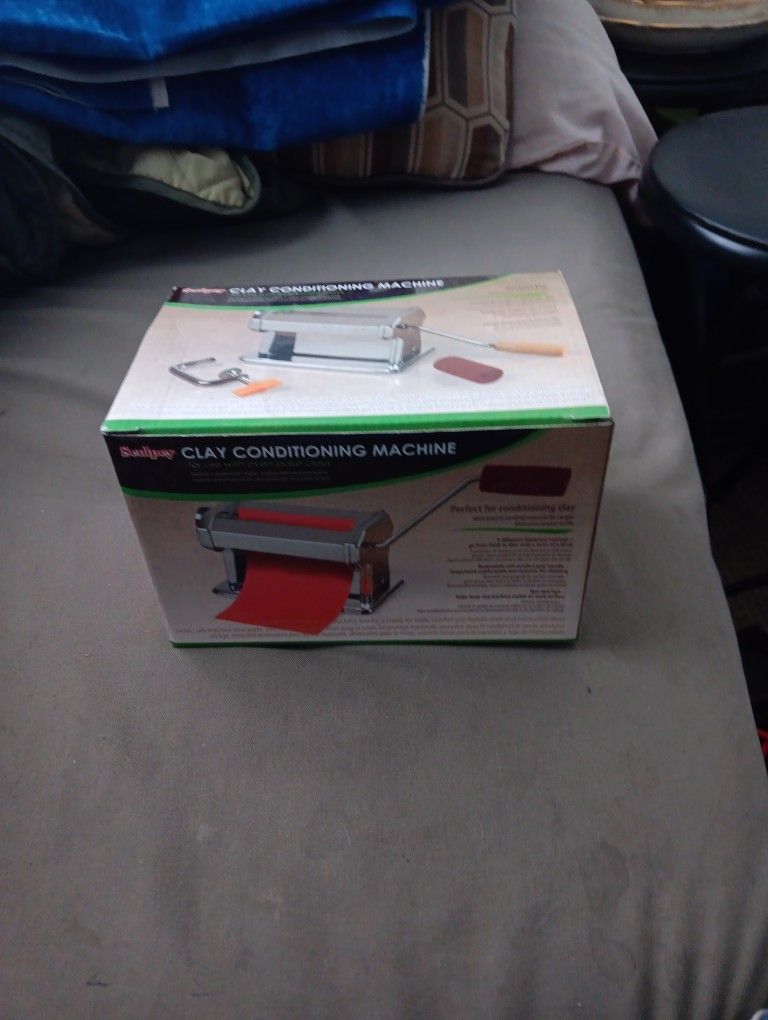 Sculpture CLAY Conditioning Machine
