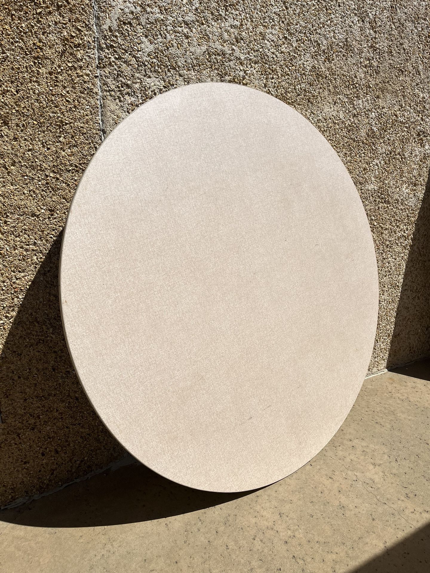  Round Tables