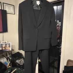 $60 Size 16 Black Ann klein2  Pant Suit