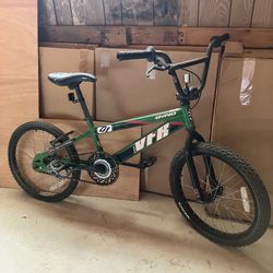 Vintage Dyno VFR 2001 Model BMX Bike Bicycle