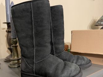 UGG CLASSIC TALL BOOTS WOMENS SIZE 7
