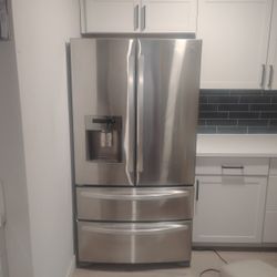 Maytag Refrigerator 
