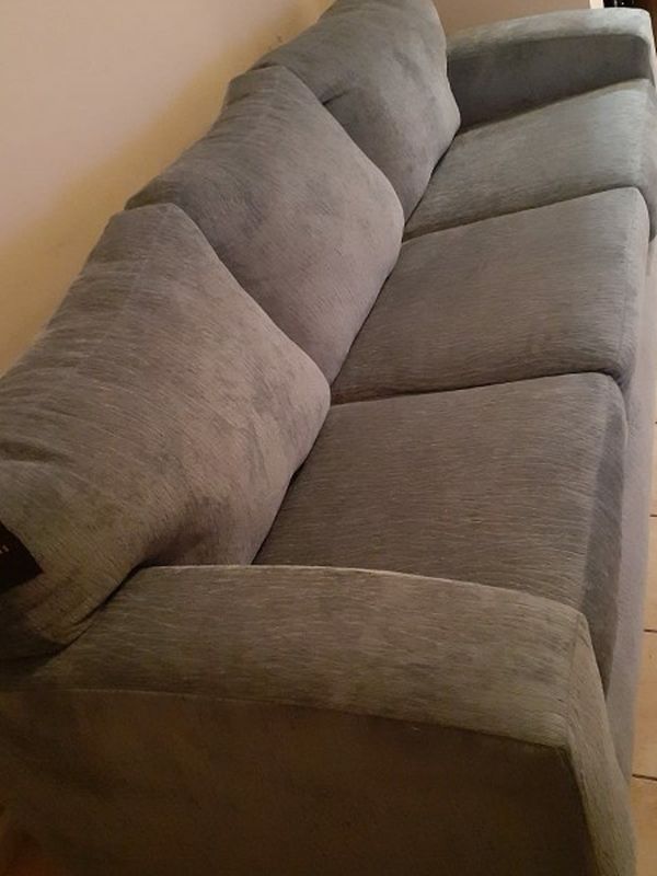 SOFA BED QUEEN SIZE - Seal Royal Design Brand NEW Never Used Have Rooms To Go Sale Receipt