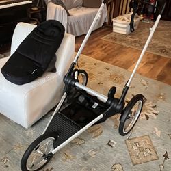 Bugaboo Aluminum Runner Base & Bugaboo Winter Footmuff
