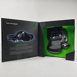 New Razer NOSTROMO Black RZ07-00490100-R3U1 Expert Gaming Keypad For PC  RARE